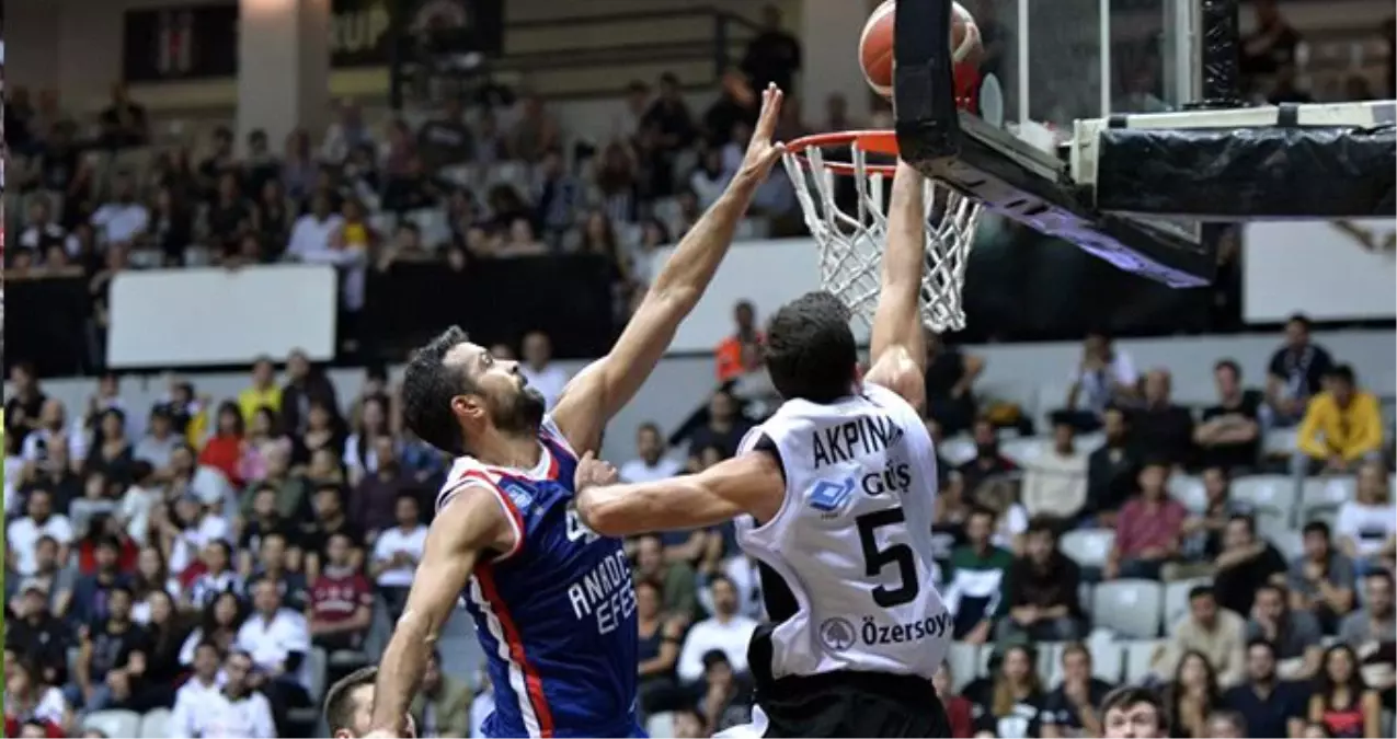 Anadolu Efes, Beşiktaş\'ı 80-68 mağlup etti!