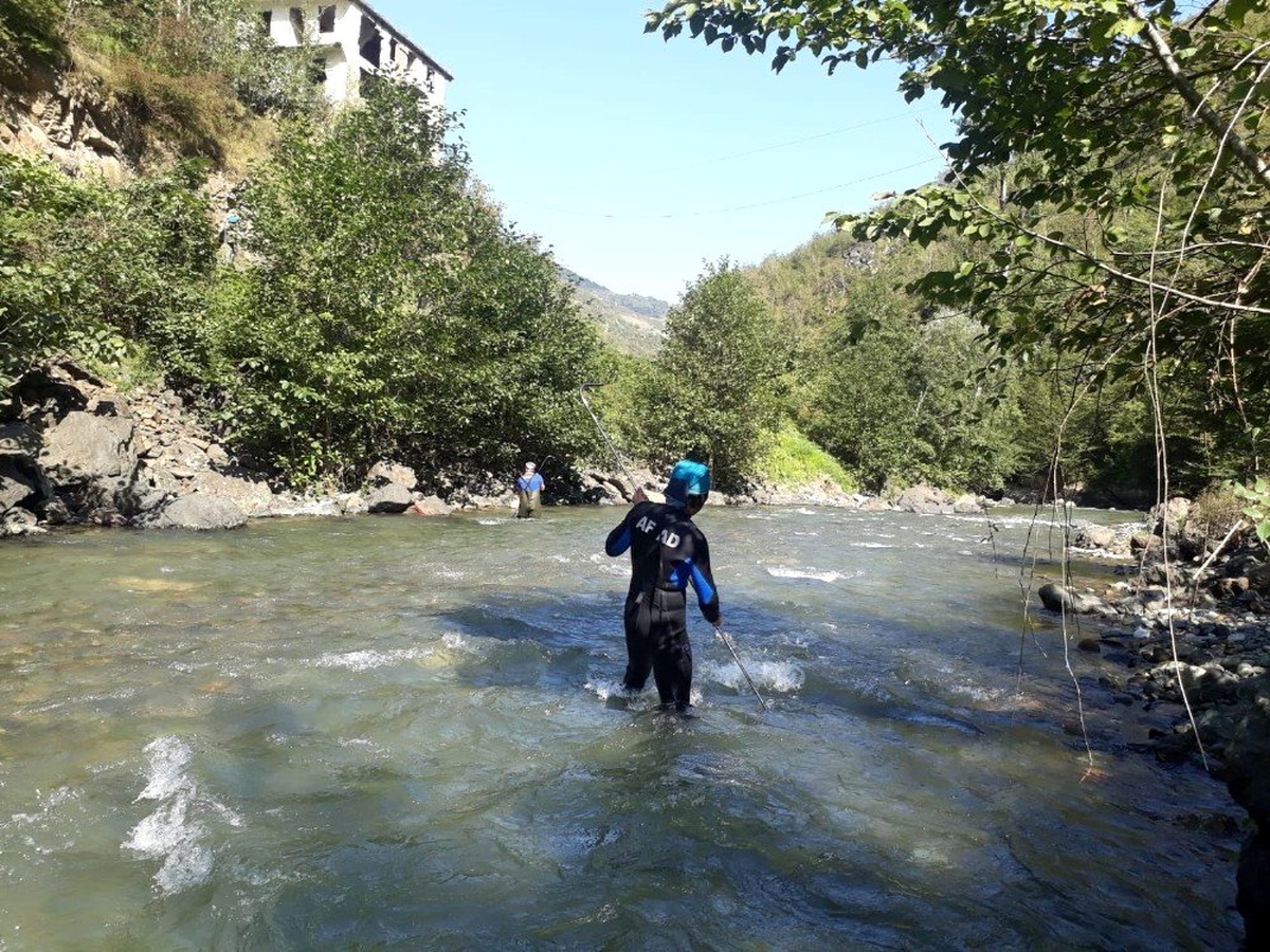 Cesetlerini bulmak için 3. kez arama çalışması başlatıldı ama bulunamadılar