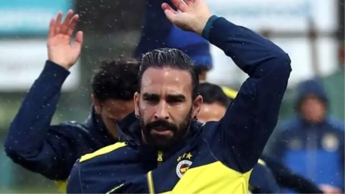 Fenerbahçe\'de Adil Rami kararı!