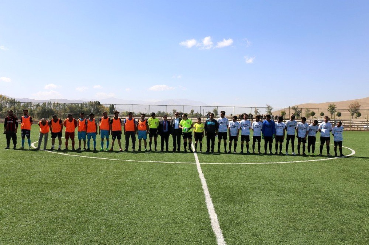 Gürpınar Belediyesinden futbol turnuvası