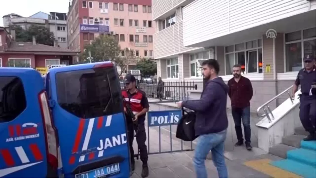 Kardeşini öldürdüğü, yeğenini yaraladığı iddia edilen zanlı yakalandı