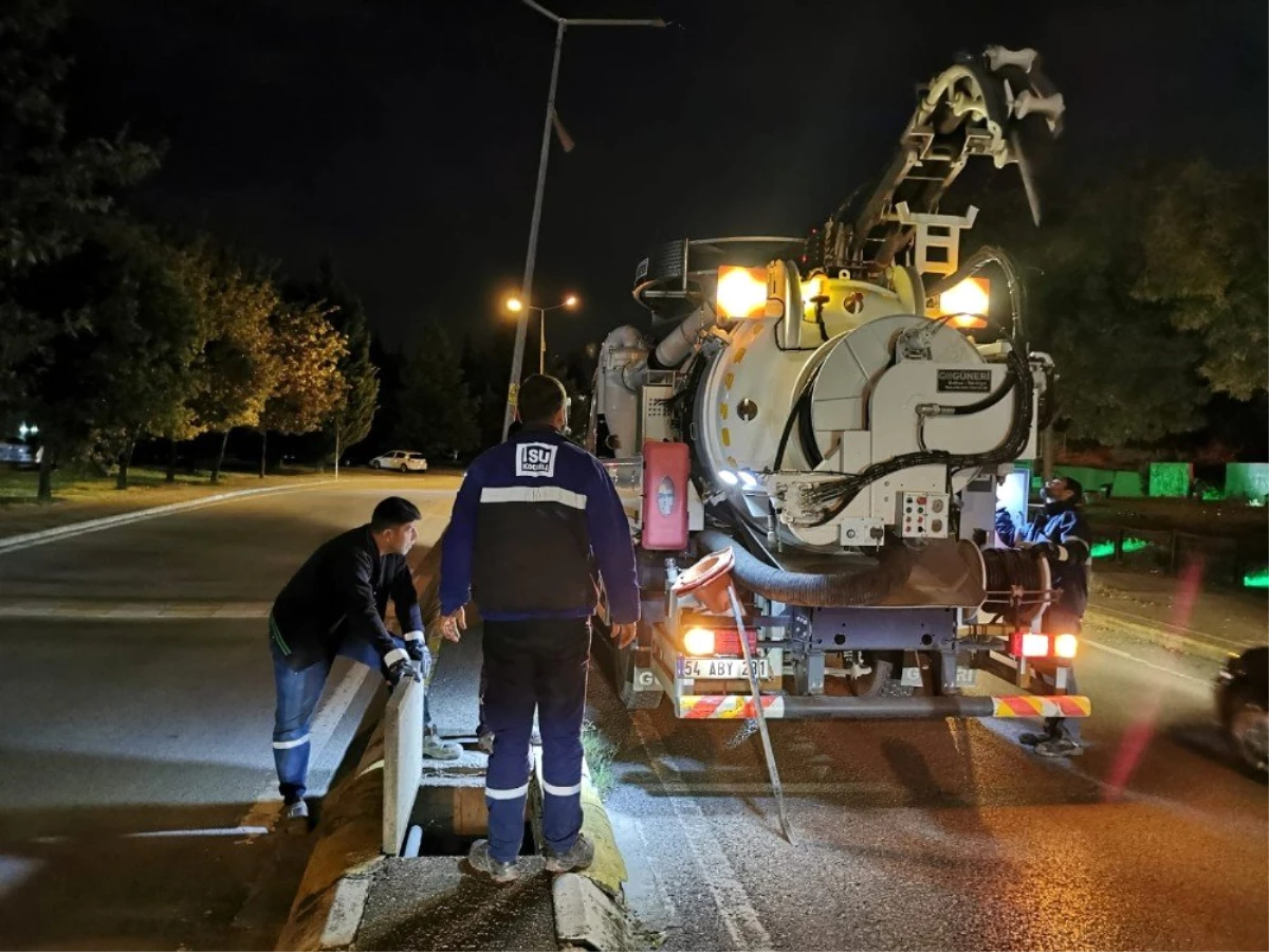 Kocaeli Büyükşehir Belediyesi şiddetli yağışa karşı teyakkuza geçti