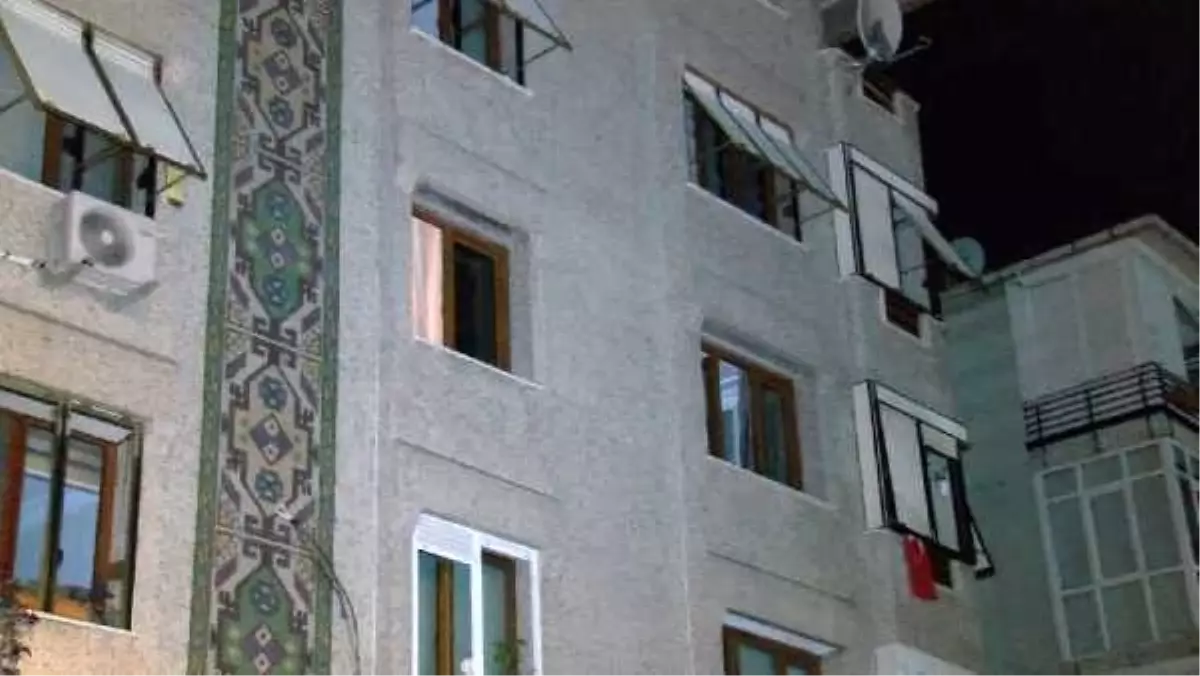 Sinir krizi geçiren kadın evi ateşe verdi iddiası