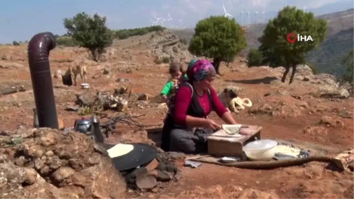 Tüm zorluklara rağmen sanattan vazgeçmediler