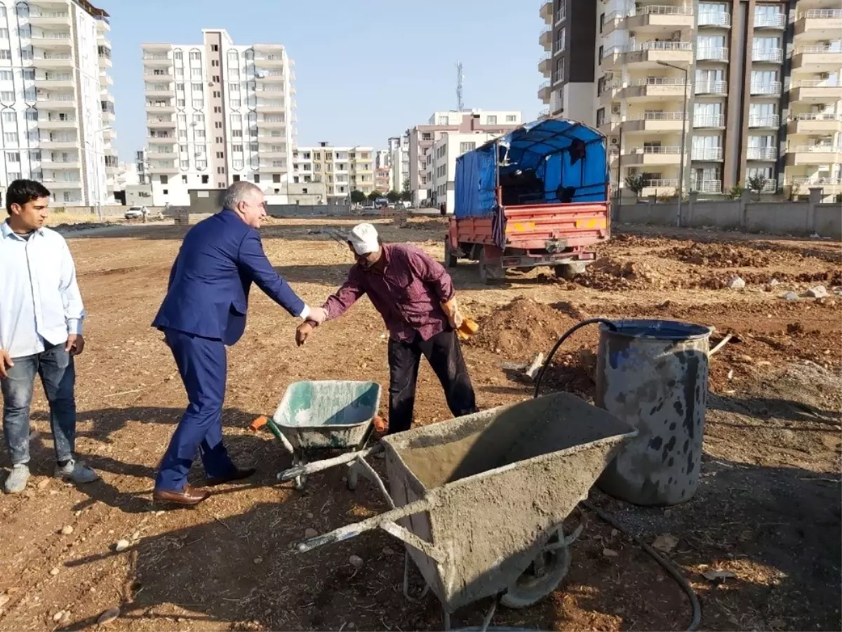 Verilen sözler tek tek tutuluyor