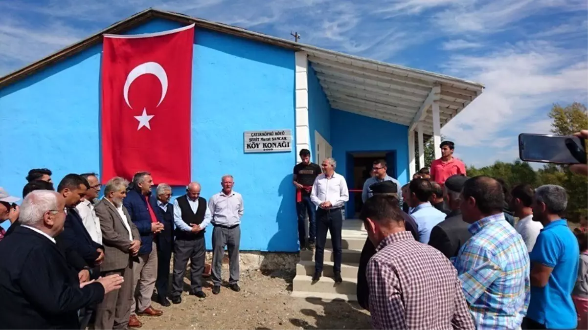 Yapımı tamamlanan köy konağına şehidin adı verildi