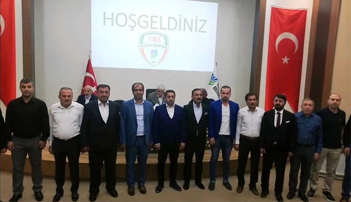 Yeşilyurt Belediyespor\'da Başkan Tahsin Yılmaz, hoca Mehmet Ak oldu