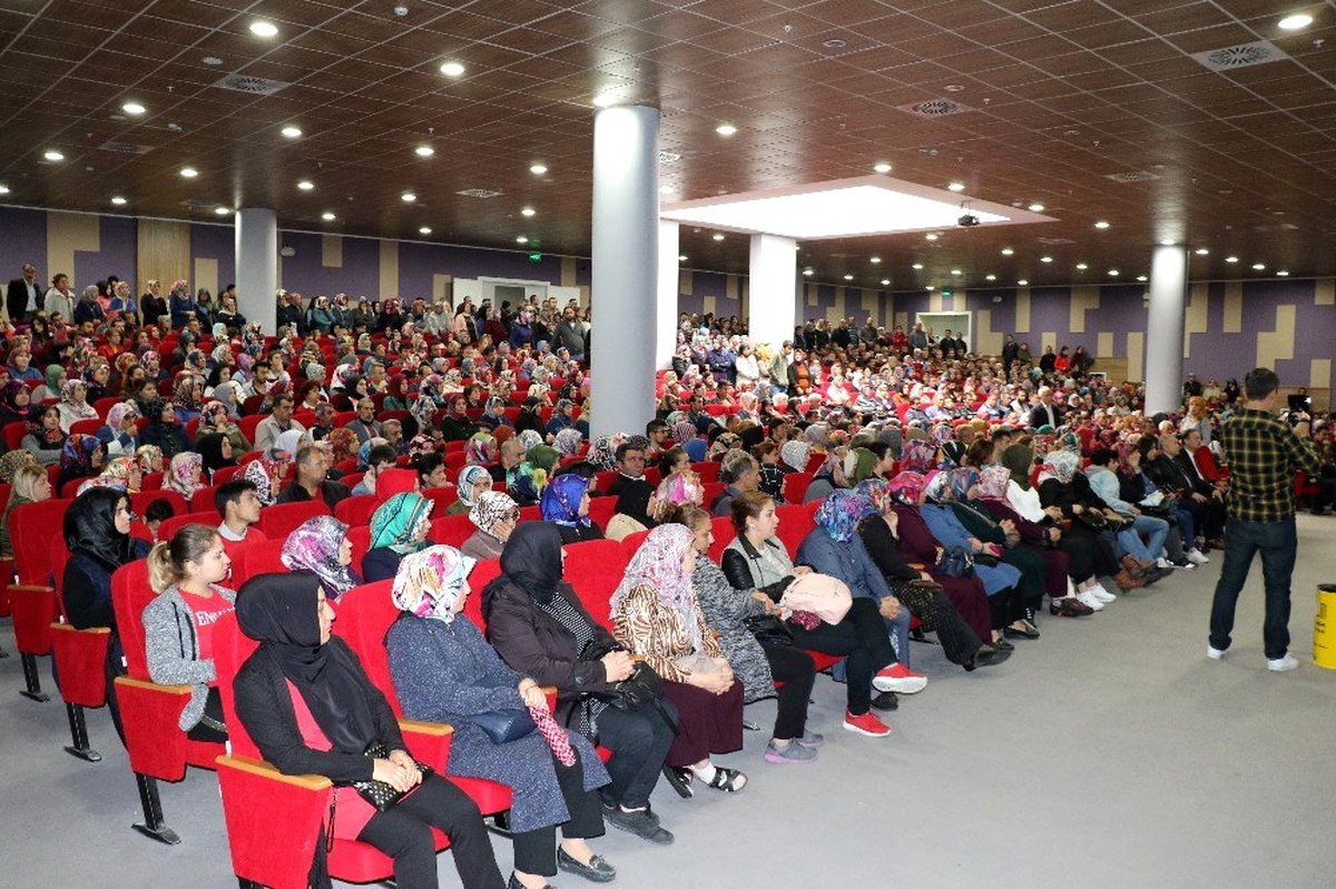 4 bin 400 kişi arasından 445 kişi kura ile belirlendi