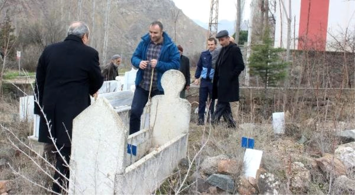 Baraj gölü altında kalacak yusufeli\'nde mezarlar taşınıyor