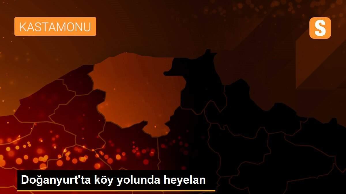 Doğanyurt\'ta köy yolunda heyelan