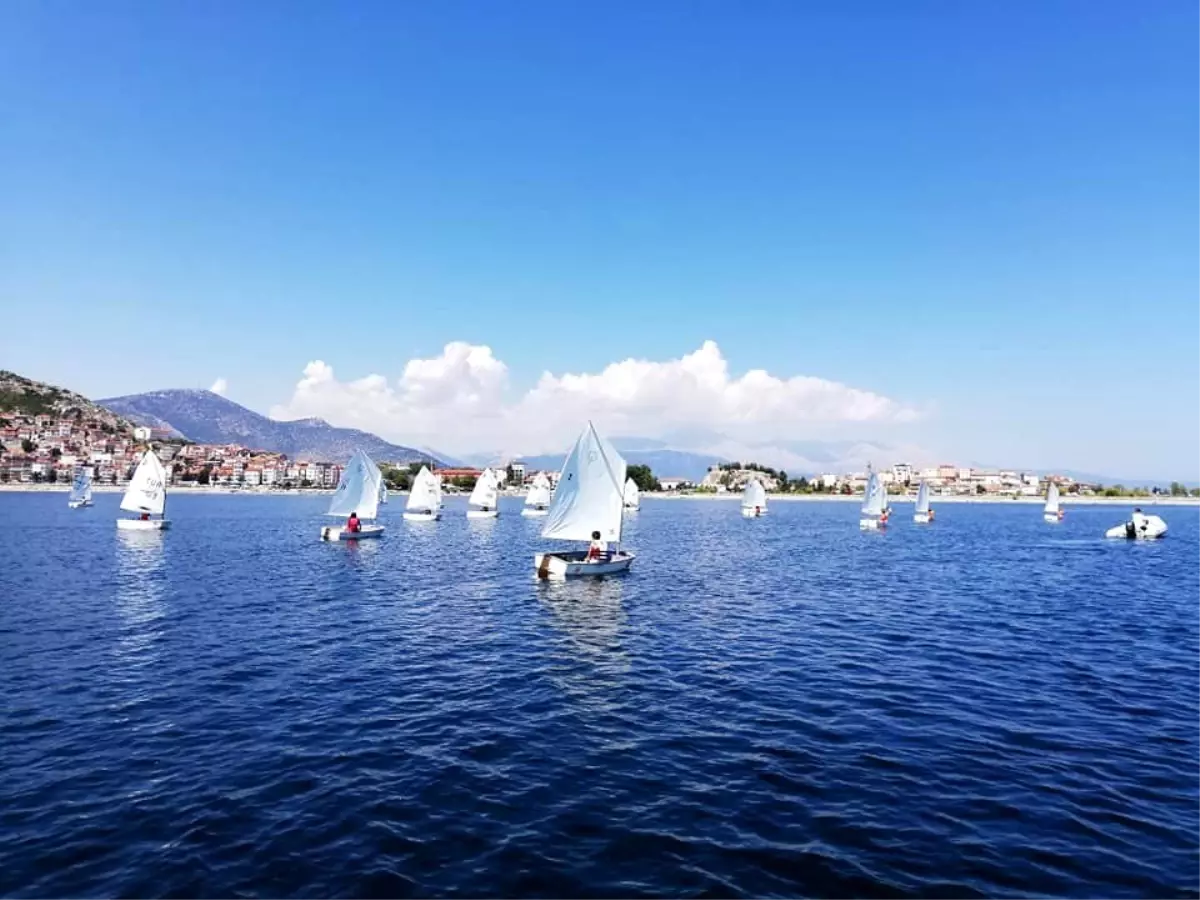 Eğirdirli Yelkenci Kızlar, Denizkızı Kupası için Fethiye yolcusu