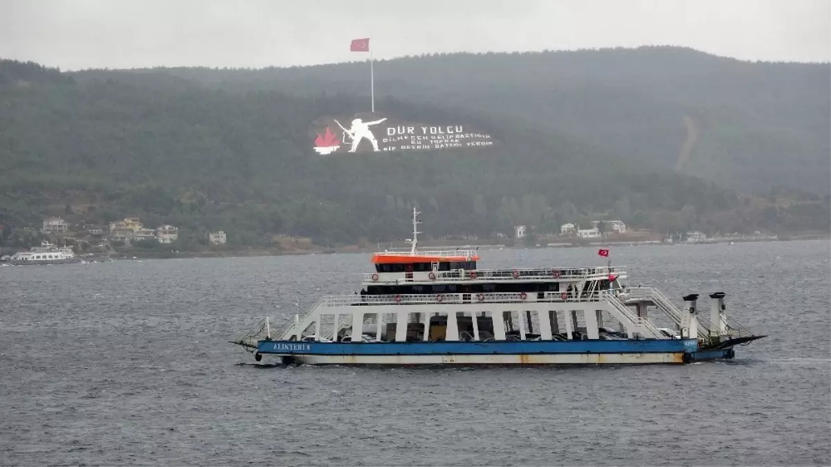 Gökçeada\'ya bazı feribot seferleri iptal edildi