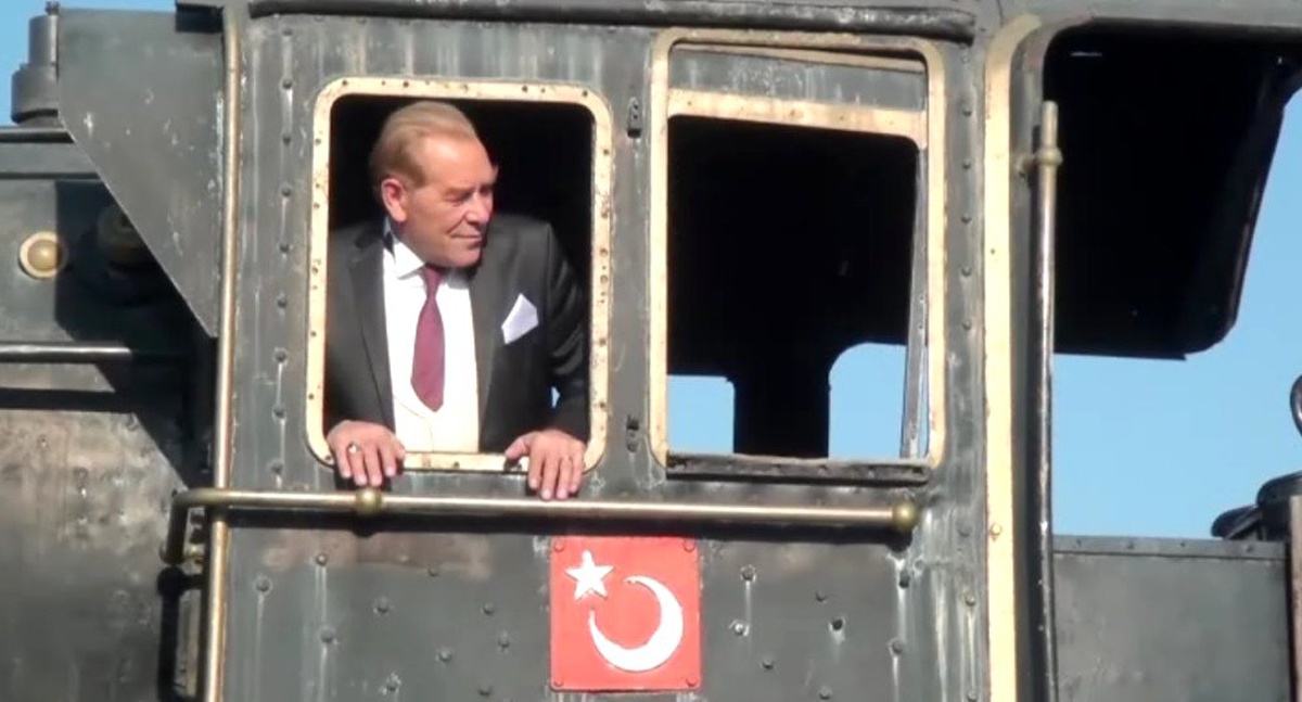 "Hoş Gelişler Ola Mustafa Kemal Paşa" klibi Kars\'ta çekildi