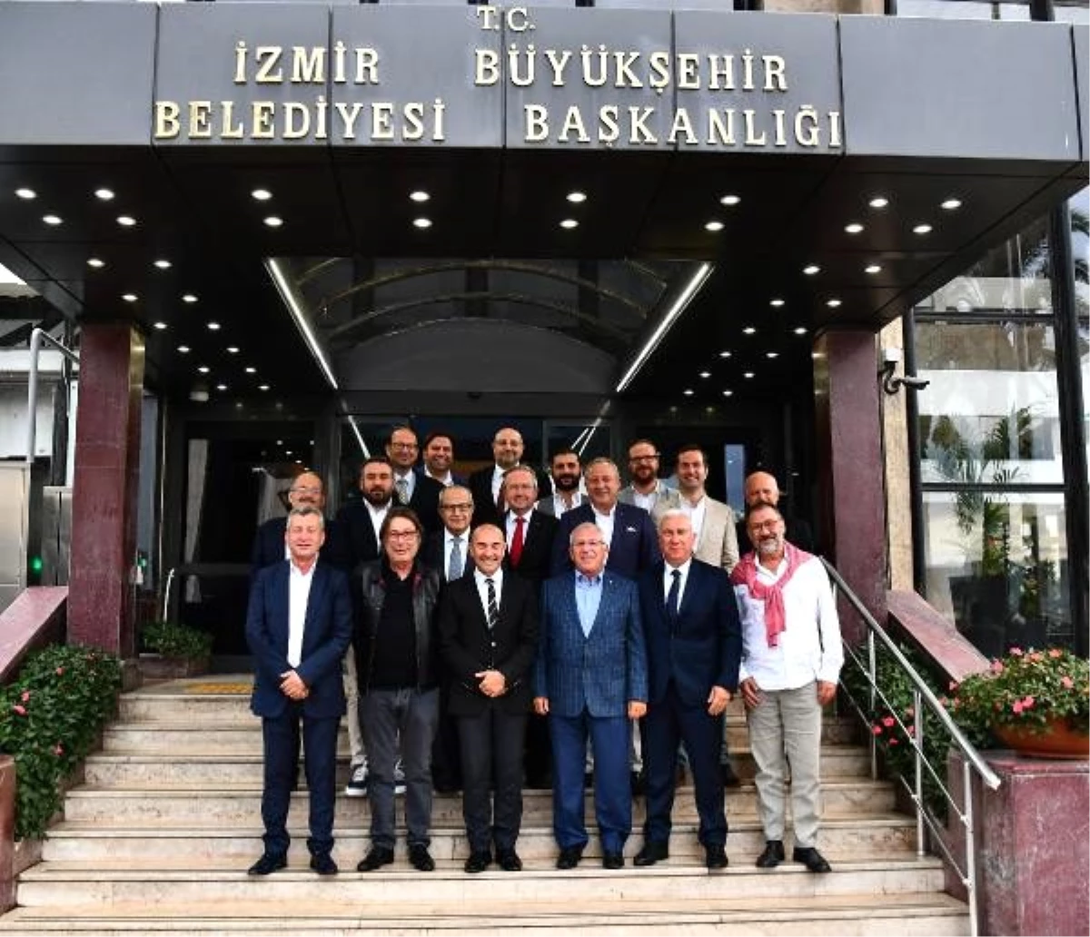 İzmir kulüplerinin başkanlarından, tunç soyer\'e ziyaret