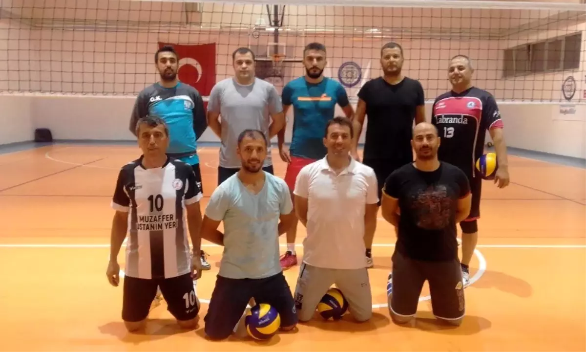 Milas veteran voleybol takımı çalışmalarını sürdürüyor