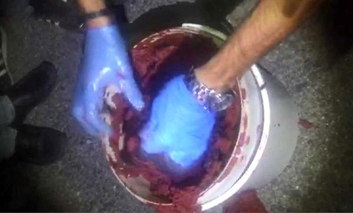 Salça bidonunda 1 kilo 290 gram uyuşturucu ele geçirildi