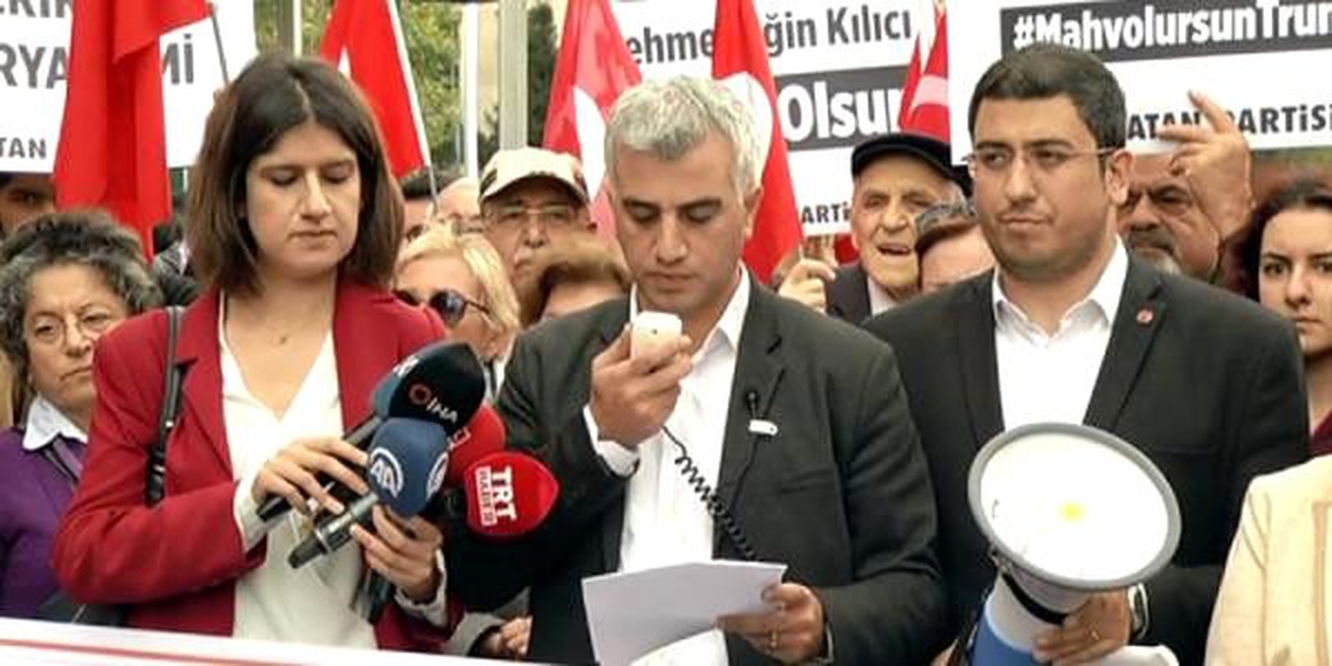Vatan partisi\'nden abd büyükelçiliği önünde trump\'a tepki