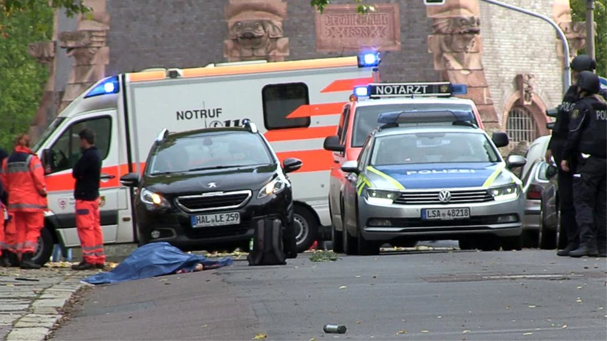 Almanya\'da silahlı saldırı: En az 2 kişiyi öldüren saldırgan ya da saldırganlar aranıyor