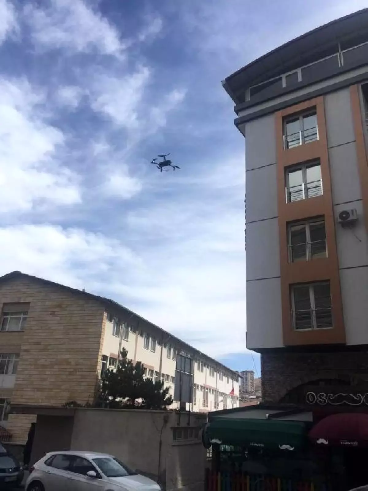 Drone ile trafik denetiminde 18 sürücüye ceza kesildi