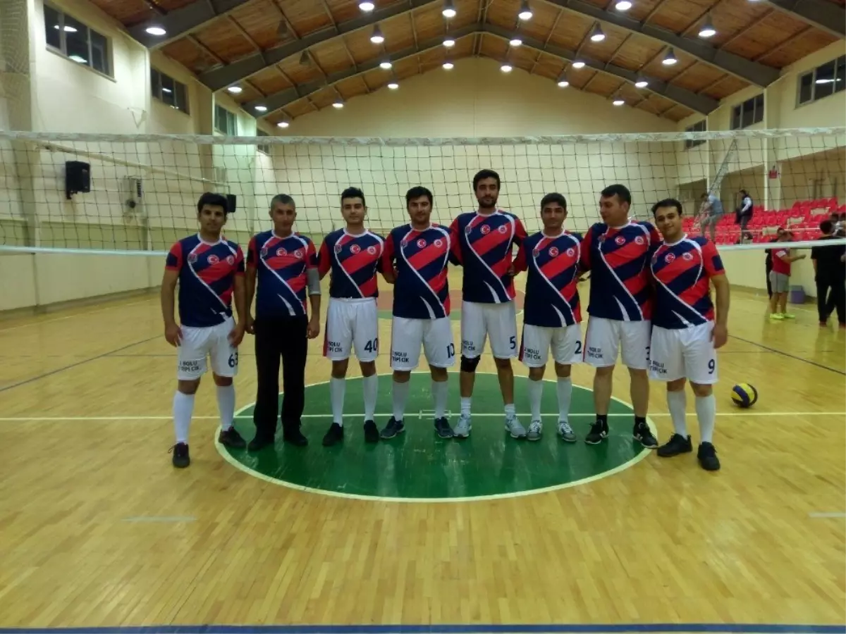 Evinin Sultanları Voleybol Turnuvası Bünyan\'da başladı