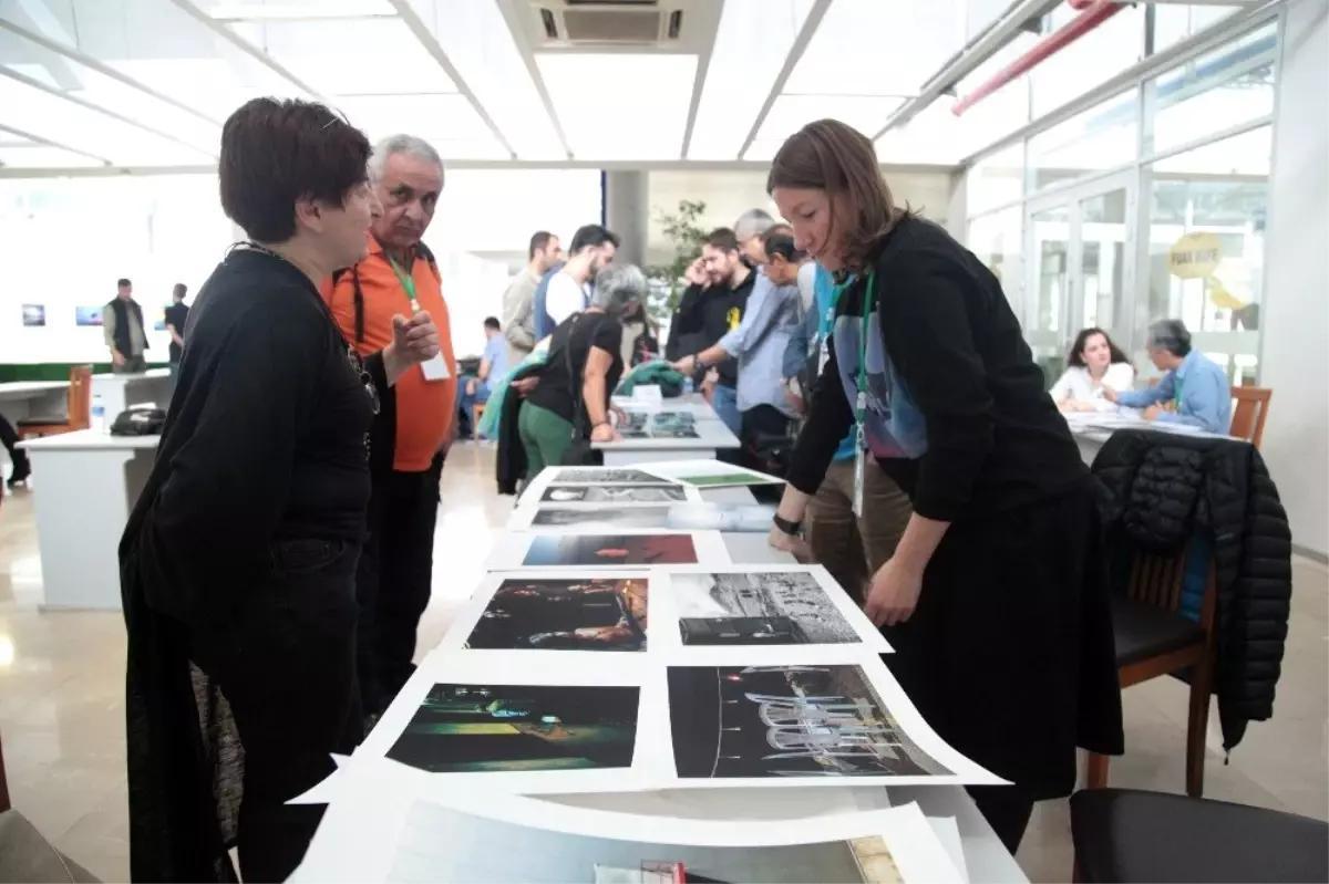 Foto Fest\'te portfolyo değerlendirmelerine ilgi büyük