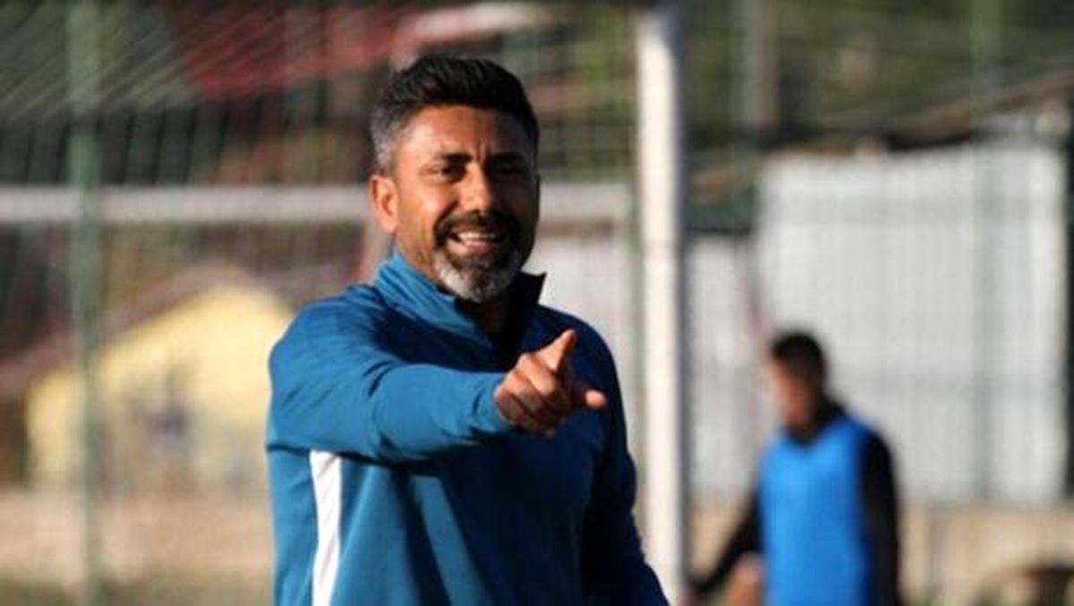 Hatayspor\'da İlhan Palut yerine Bayram Toysal!