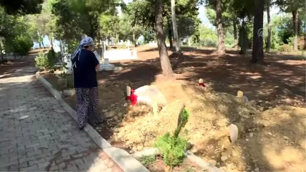 "Kızıma nasip olmayan gelinlik inşallah küçük Ayşe\'ye nasip olur"