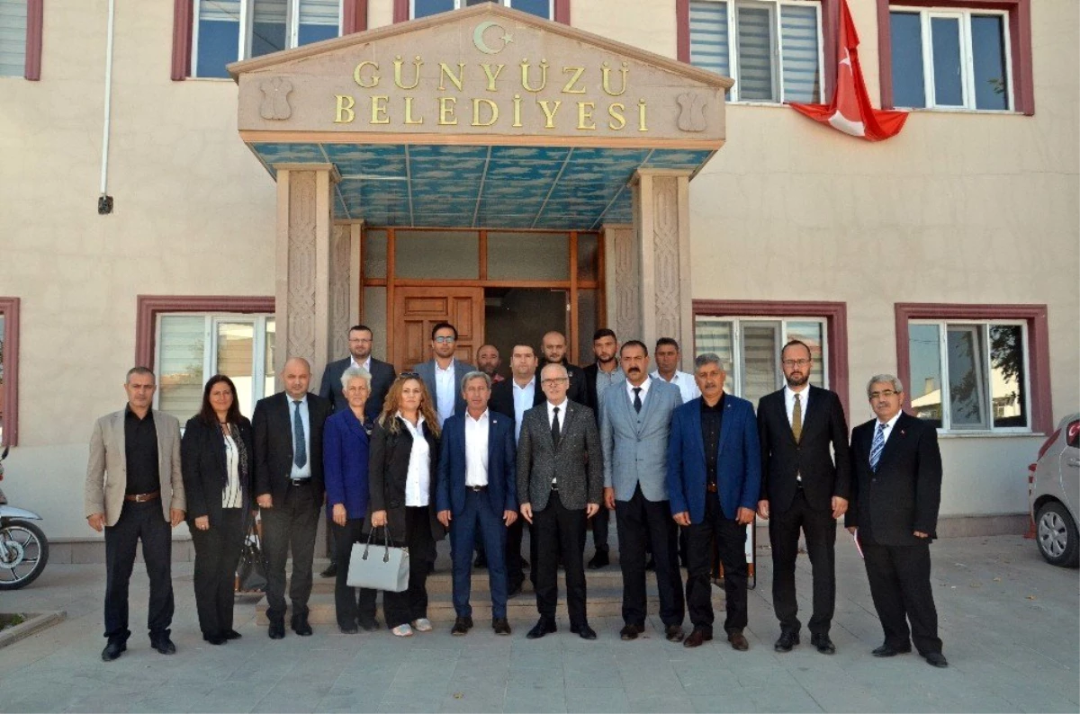 MHP İl Başkanı Candemir\'den Başkan Durgut\'a ziyaret