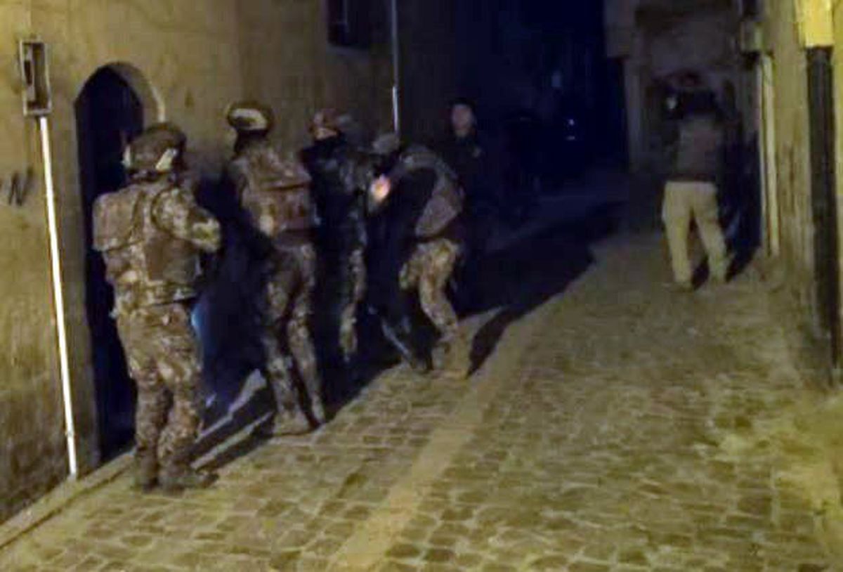 Şanlıurfa\'da terör operasyonu: 66 gözaltı