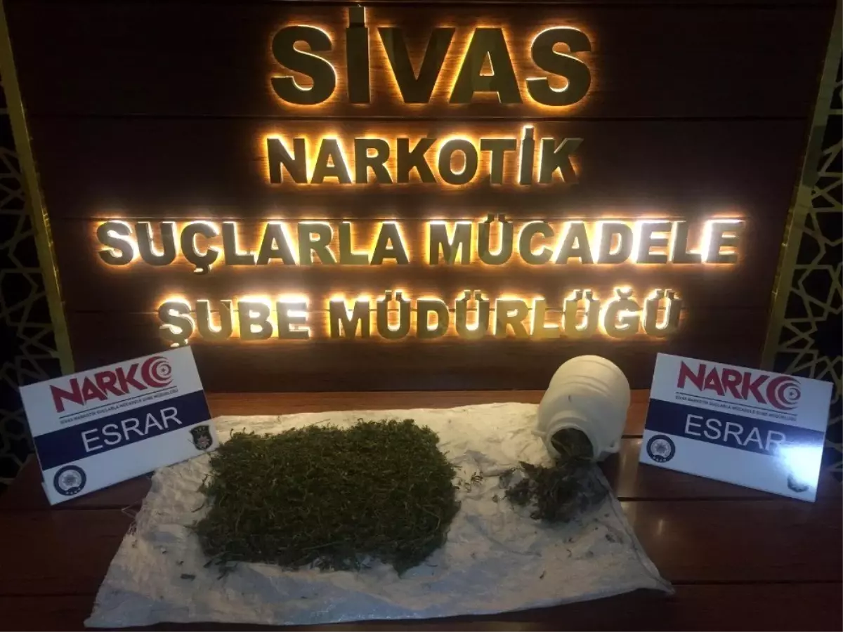 Sivas\'ta uyuşturucu operasyonunda 3 tutuklama