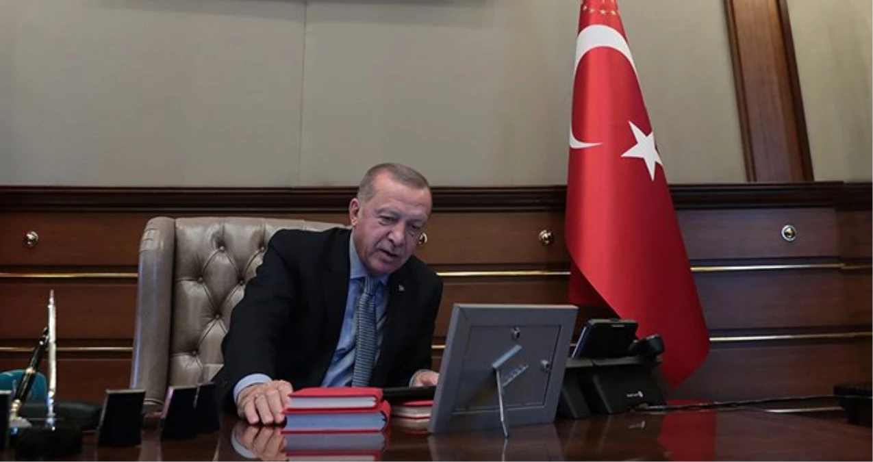 Cumhurbaşkanı Erdoğan'ın Barış Pınarı Harekatı emrini verdiği anın videosu paylaşıldı