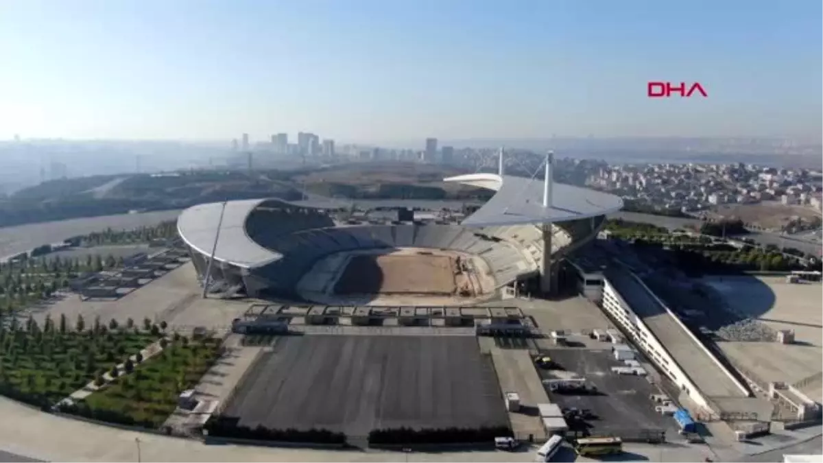 Spor olimpiyat stadı\'nda 2020 şampiyonlar ligi finali için çalışmalar tüm hızıyla sürüyor