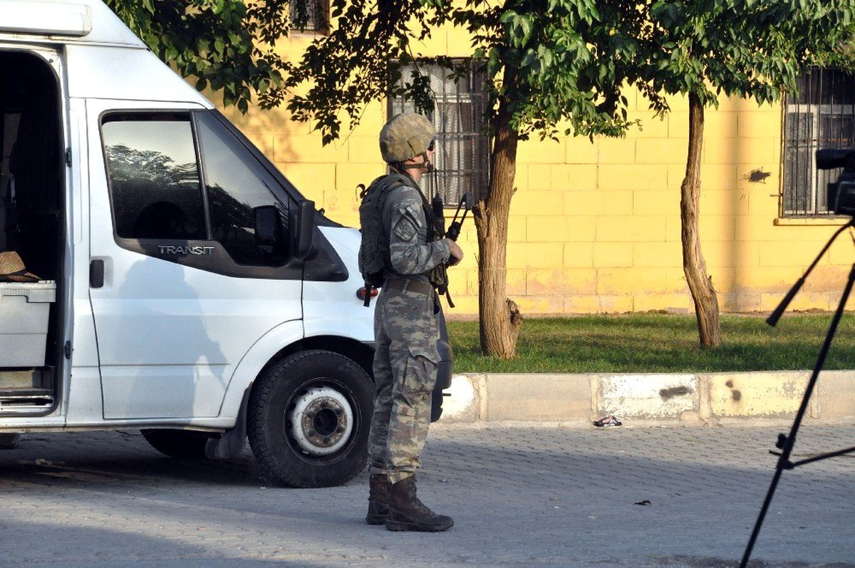 Suriye sınırında anonslu harekat uyarısı