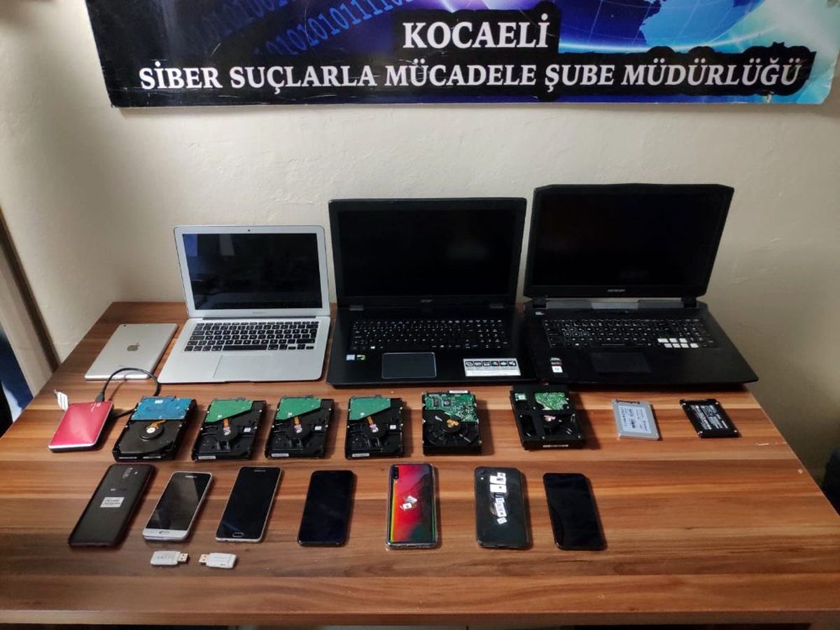 Vatandaşları dolandıran hacker\'lara operasyon: 8 gözaltı