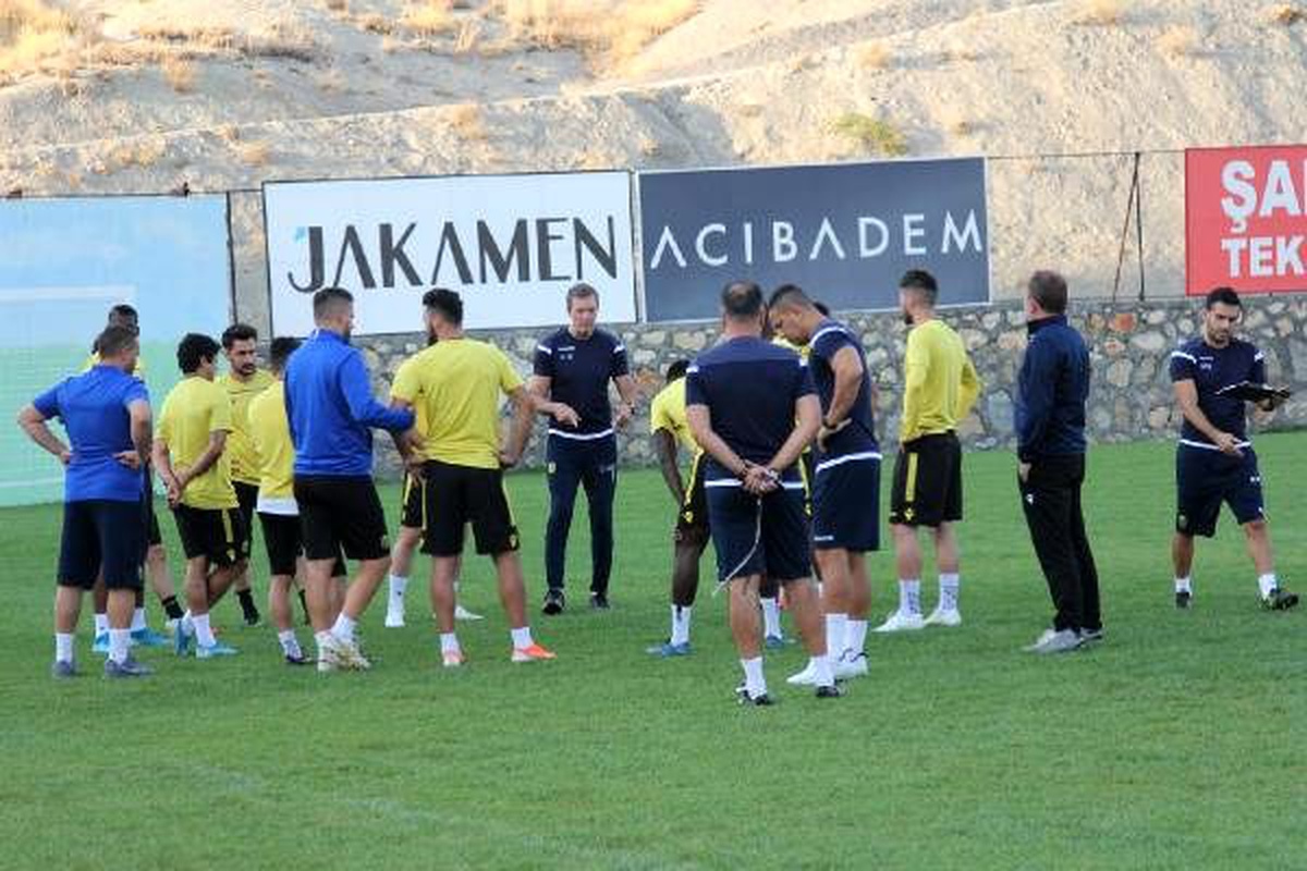 Yeni malatyaspor\'da konyaspor hazırlıkları sürüyor