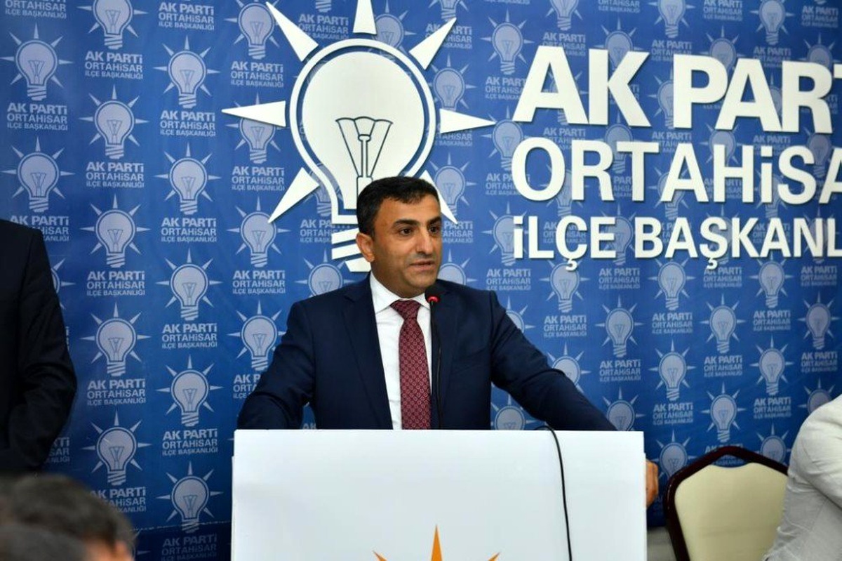 Altunbaş\'tan Barış Pınarı Harekatı açıklaması: "Terör faaliyetlerinin de ekonomik savaşın da...