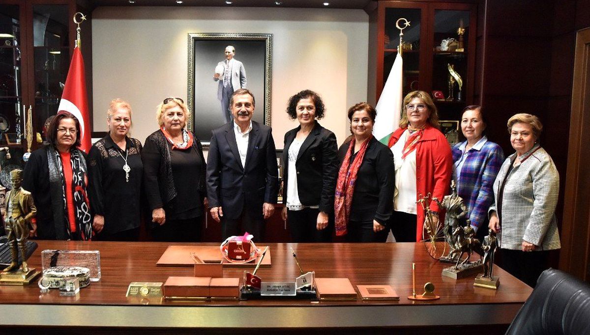 Başkan Ataç Trabzon Yaşam Kadın Derneğiyle bir araya geldi