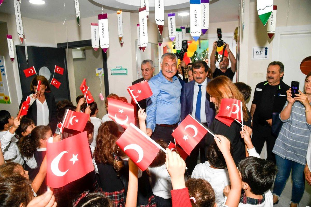 Başkan Karalar: "Eğitim olmazsa hiç bir şey olmaz"