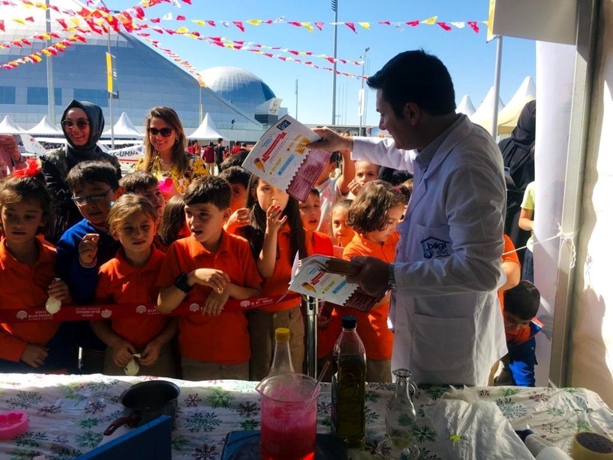 Bilgi Evleri, \'Konya Bilim Festivali\'ne katıldı