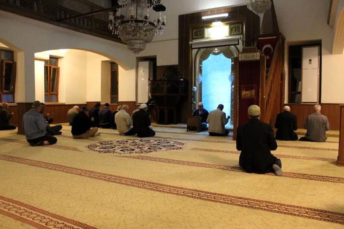 Çanakkale\'deki camilerde \'fetih suresi\' okundu