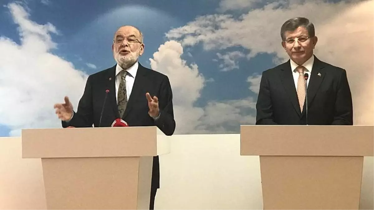 Davutoğlu ile Karamollaoglu buluştu: Parti tüm kesimlere ulaşmayı hedefliyor