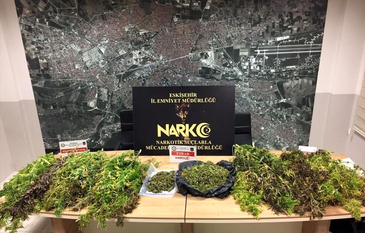 Eskişehir\'de uyuşturucu operasyonu