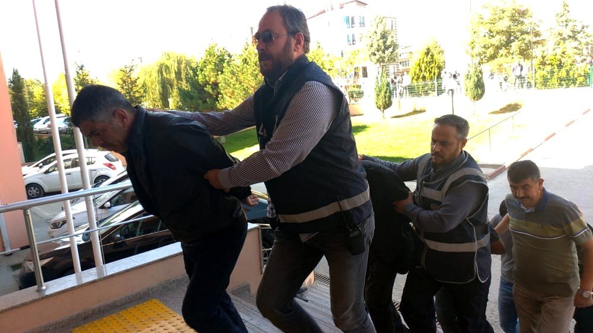 Hayali oto satan çete çökertildi