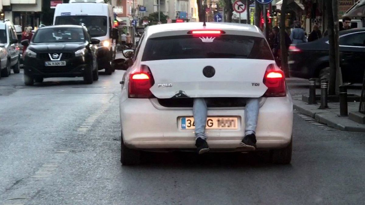 İstanbul\'da trafikte şoke görüntü