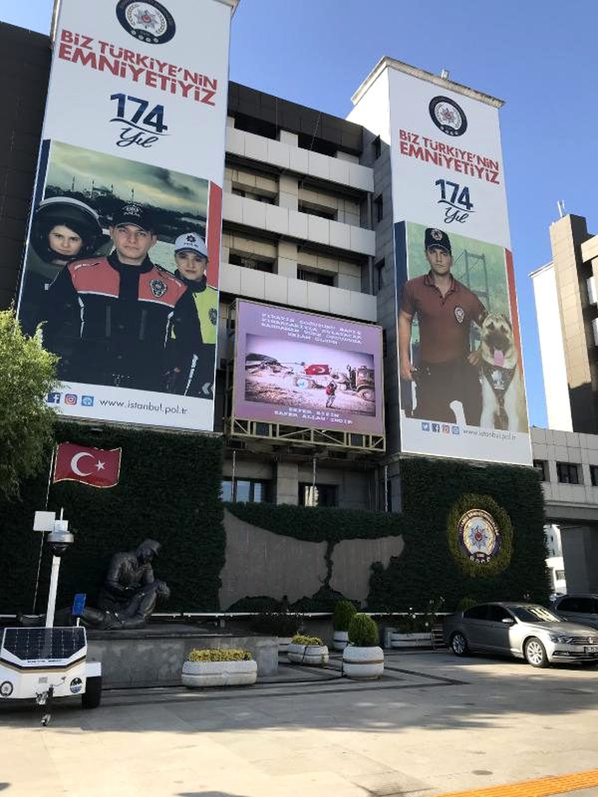 İstanbul emniyeti\'nden barış pınarı harekatına destek mesajı