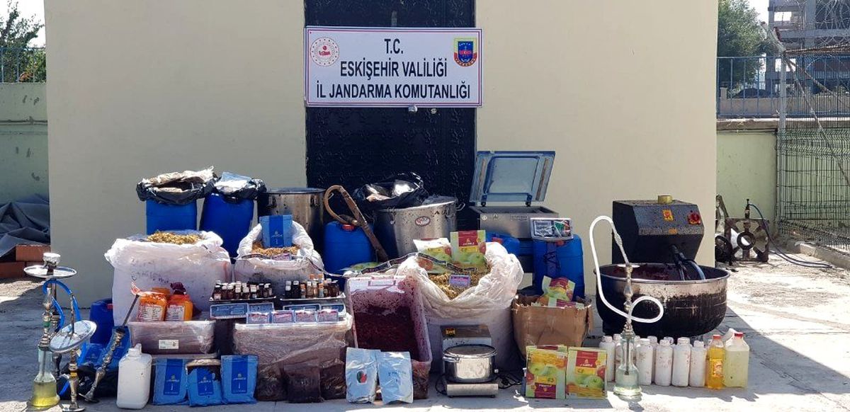 Jandarma ekiplerinden şok baskın