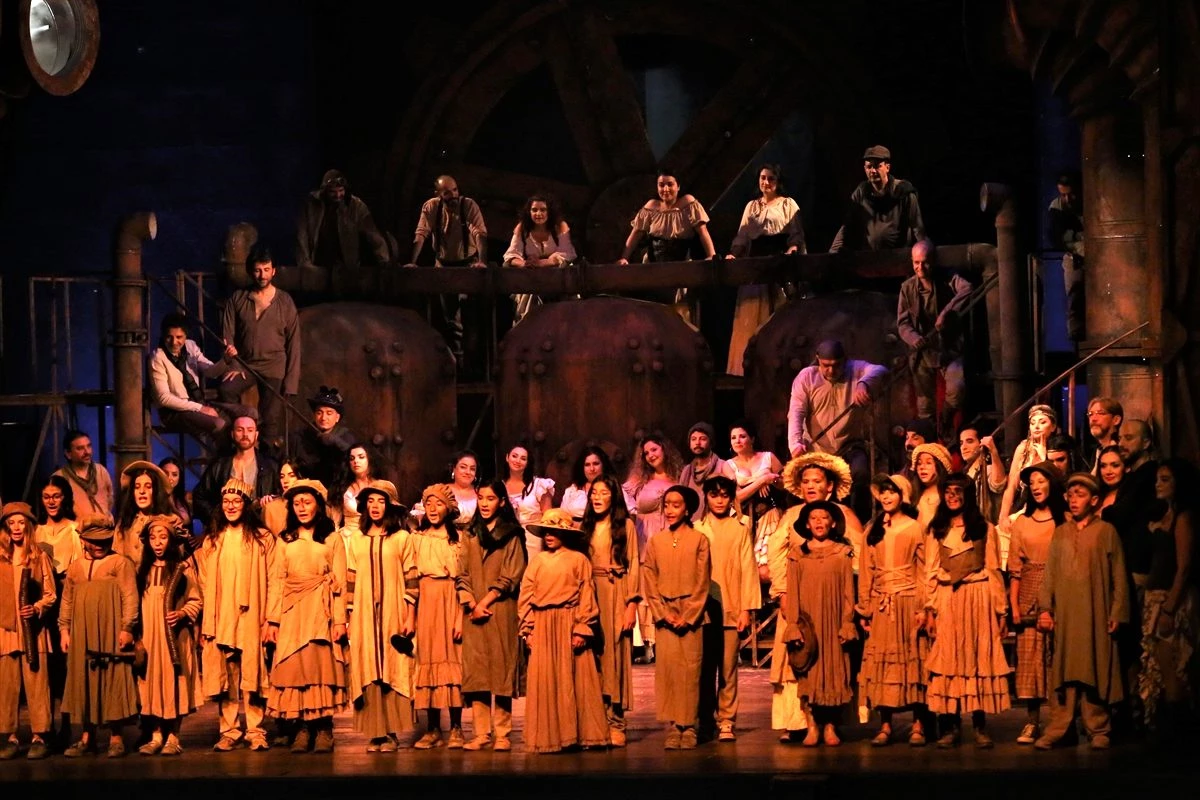 Mersin Devlet Opera ve Balesi "Carmen"i sahneledi