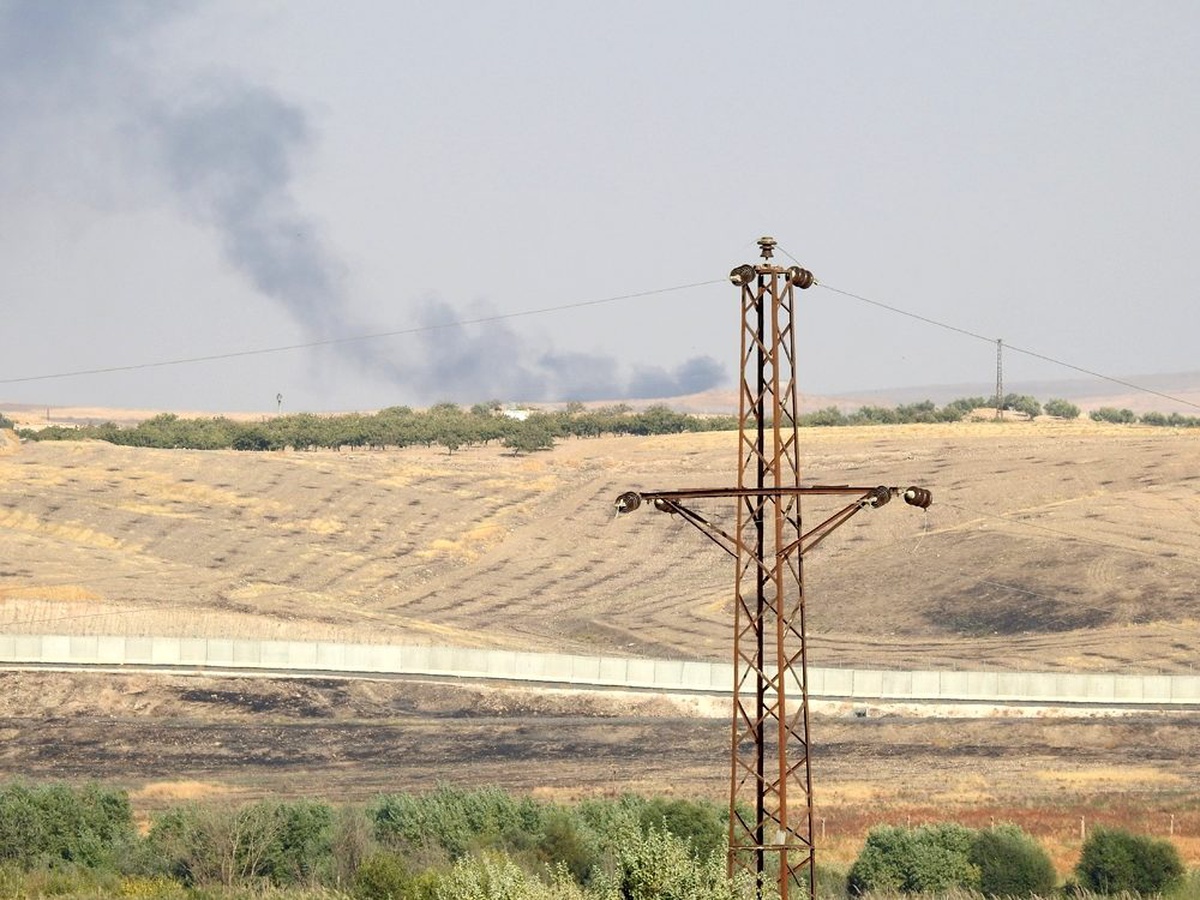 PKK\'lı teröristlerin tüneli görüntülendi