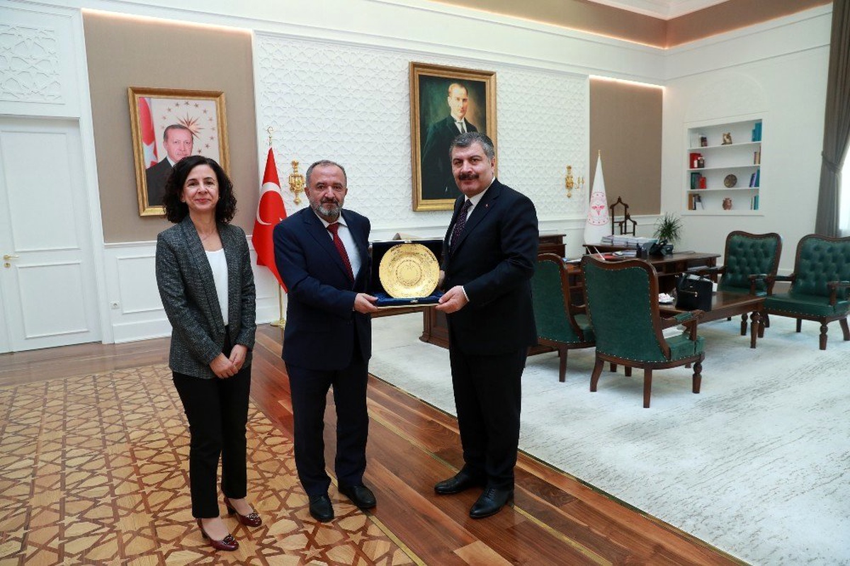 Rektör Çufalı, Sağlık Bakanı\'nı ziyaret etti
