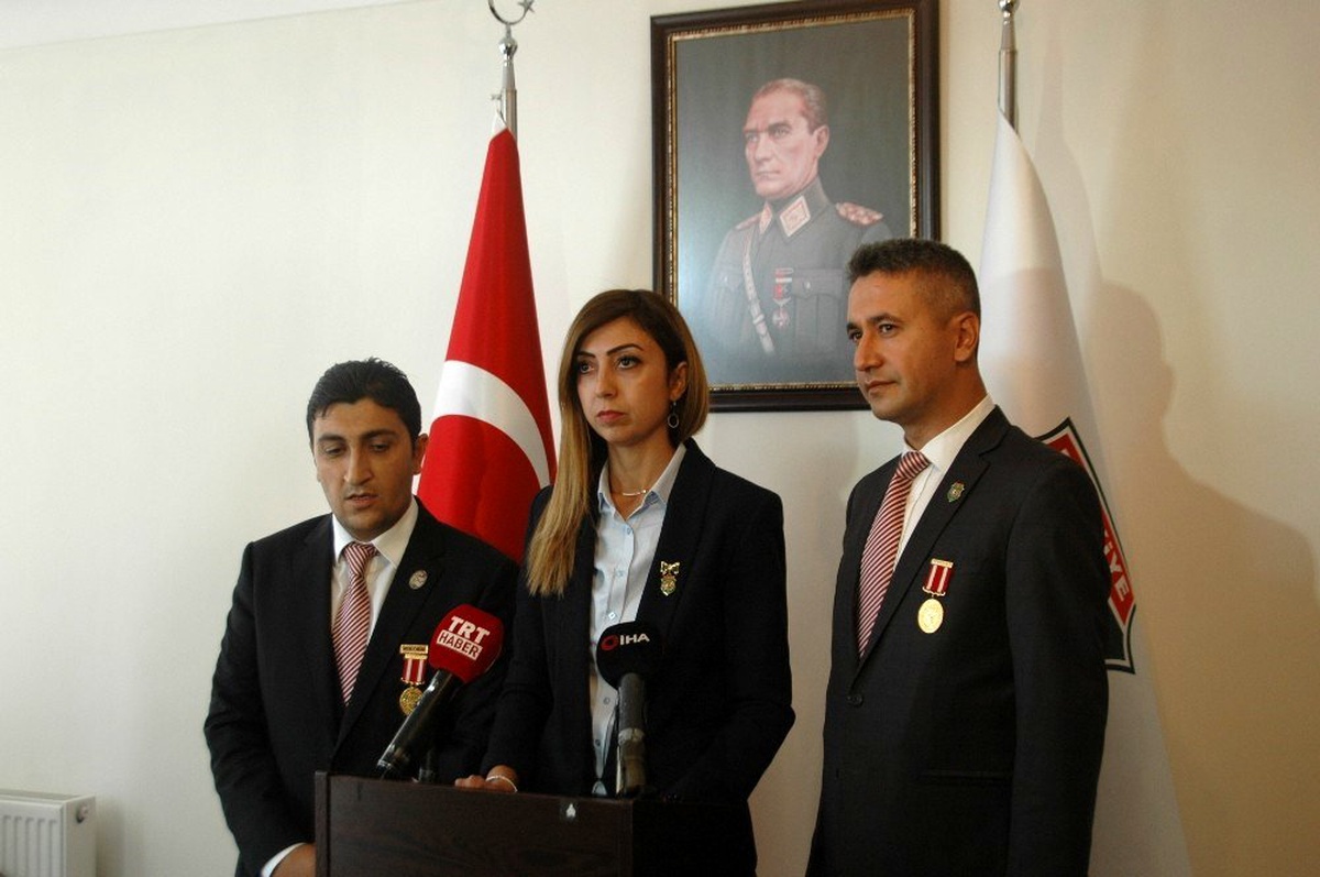 Şehit aileleri ve gazilerden \'Barış Pınarı Harekatı\'na destek